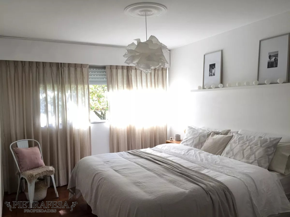 Apartamento ID.8738 - Apto en venta 3 dormitorios, 2 baños, terraza y gje-Pocitos