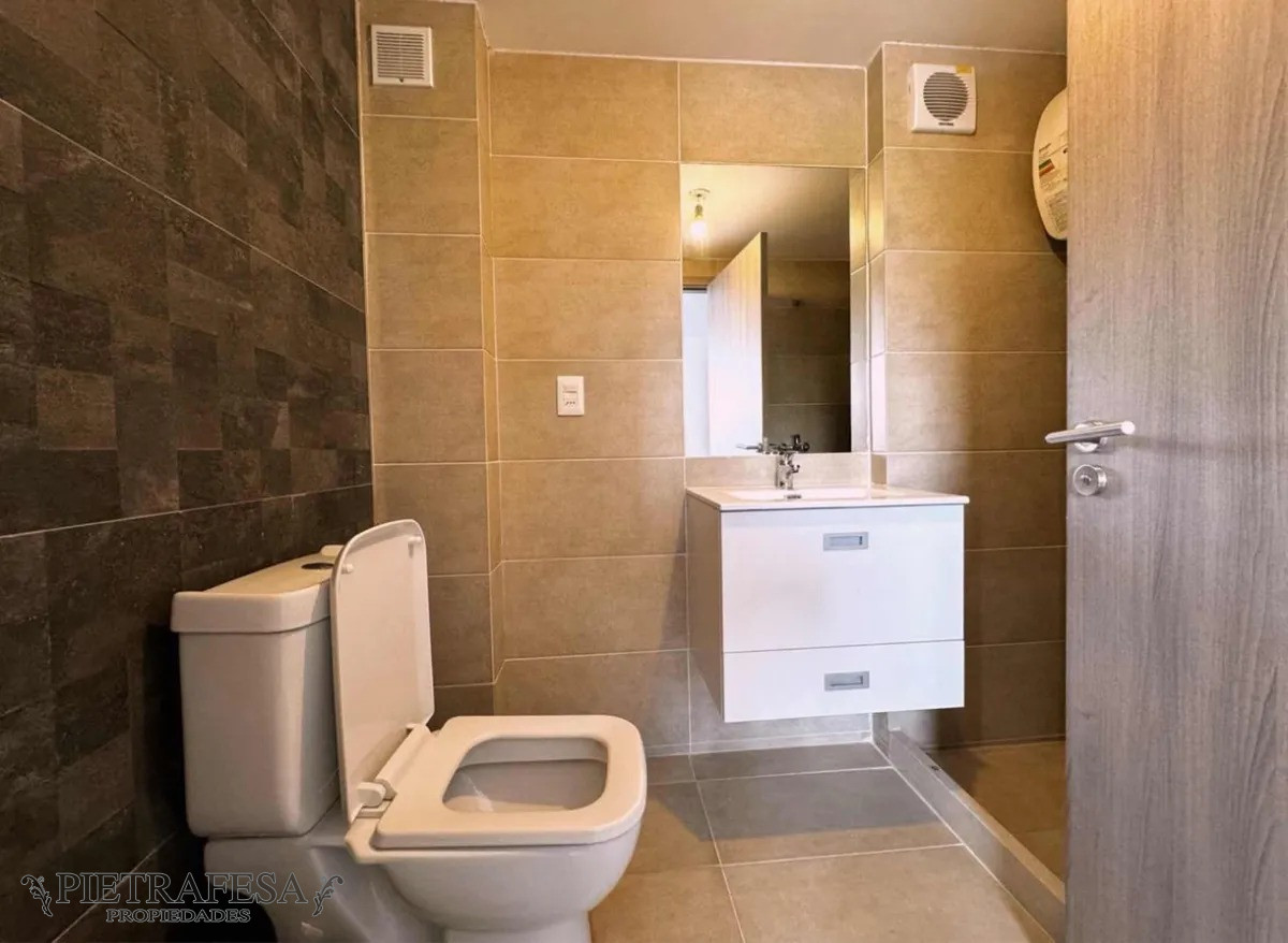 Apartamento ID.13504 - Apto en venta 3 dormitorios, 2 baños-Cordón