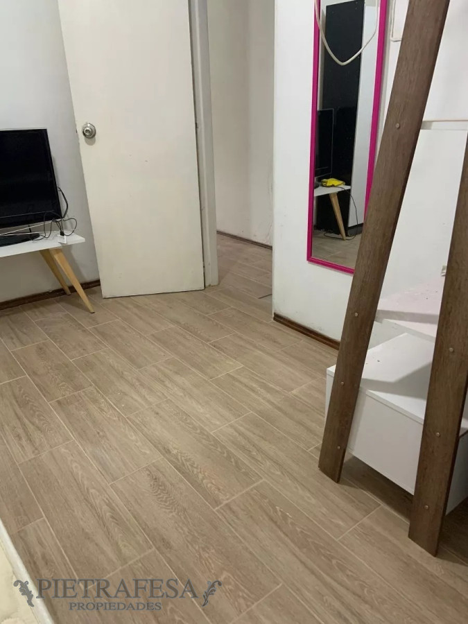 Apartamento ID.13299 - Apartamento en alquiler, 2 dormitorios, 1 baño. Cordón.