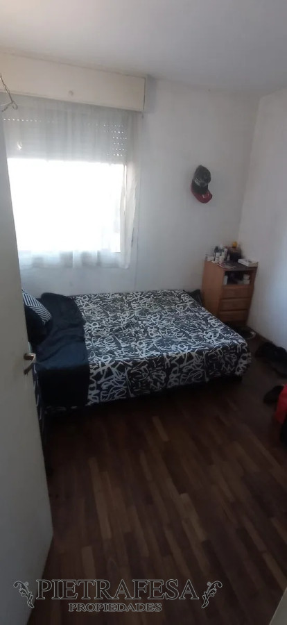 Apartamento ID.5258 - Apartamento en venta 2 dormitorios, 1 baño y balcón- Alberto Zum Felde -Malvin Norte