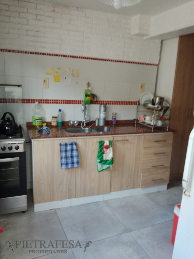 Apartamento ID.6805 - Apartamento en venta 3 dormitorios, 2 baños, patio con parrillero-Siracusa-Carrasco Norte 