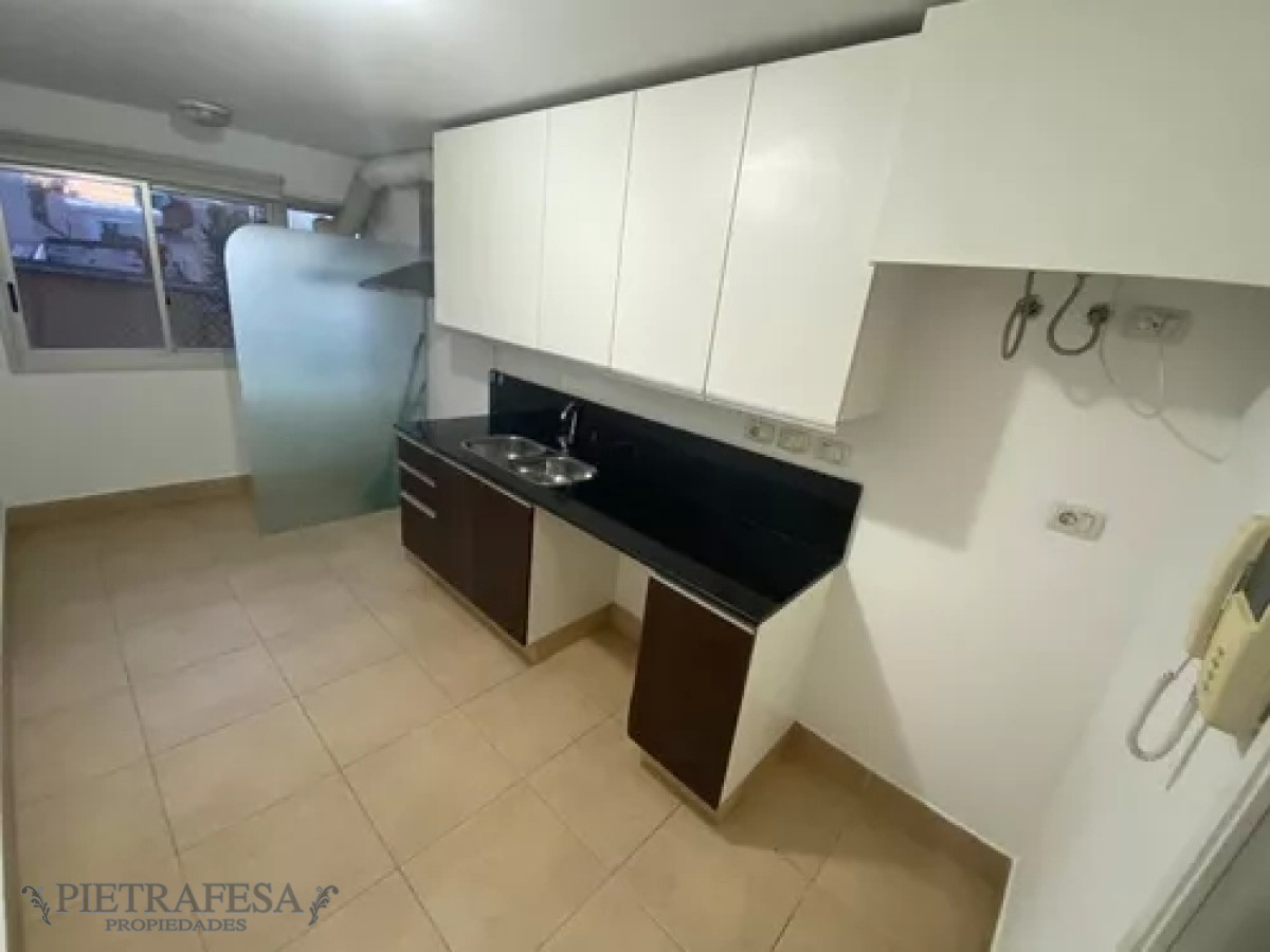 Apartamento ID.9866 - Apartamento en venta, 2dorm, 2 baños. Malvin.