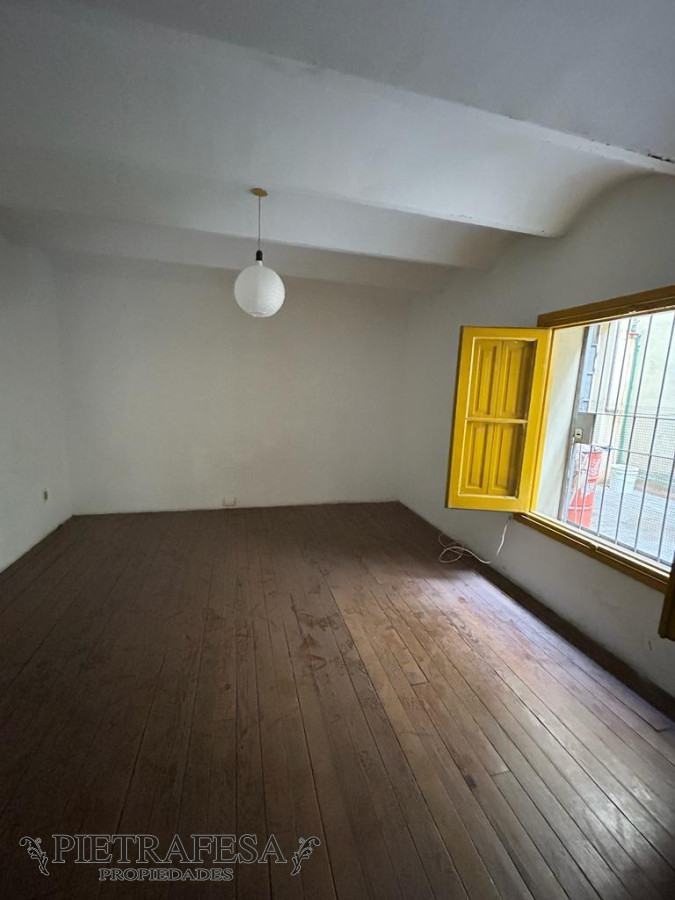 Apartamento ID.726 -  Apartamento en venta 3 dormitorios 2 baños- Cerrito- Ciudad Vieja 