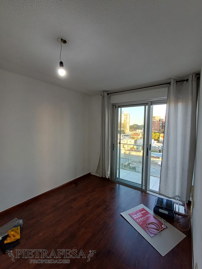 Apartamento ID.7788 - Apartamento en venta 3 dormitorios, 2 baños, terraza y garaje-Av. Ramón Anador- Buceo
