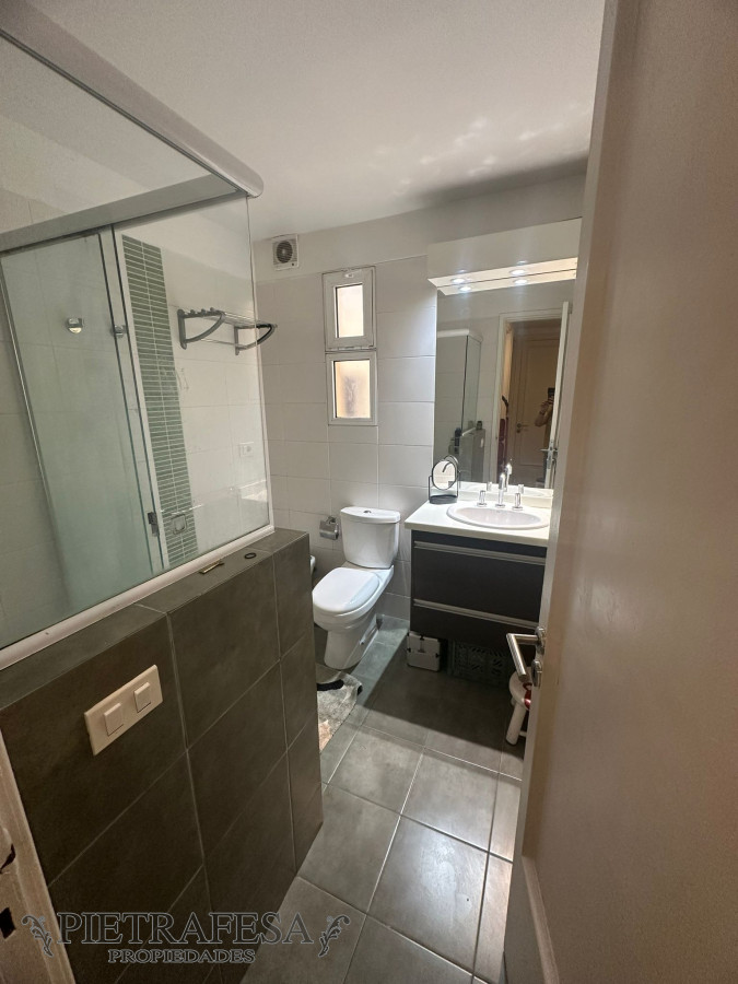 Apartamento ID.12147 - Apto en venta 3 dormitorios, 2 baños, cochera-Pocitos 