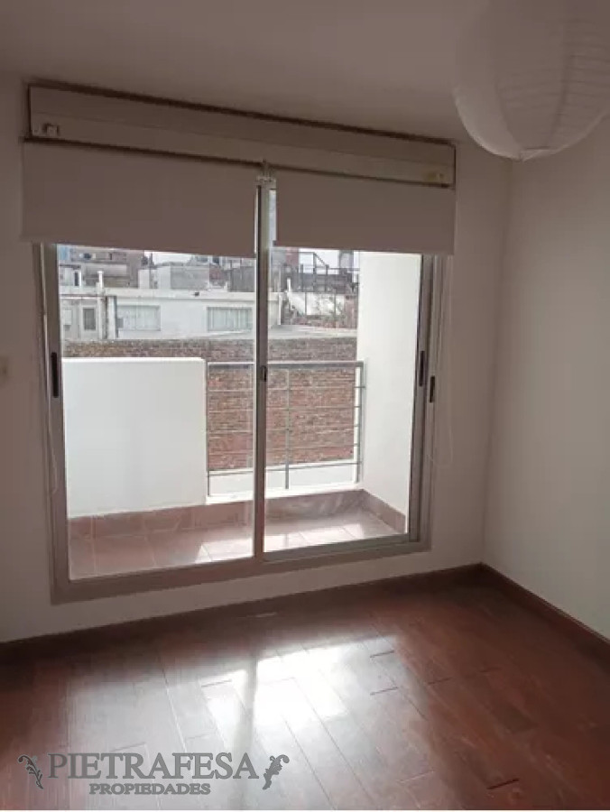 Apartamento ID.12686 - Apartamento en venta, monoambiente, 1baño, balcón. Cordón.