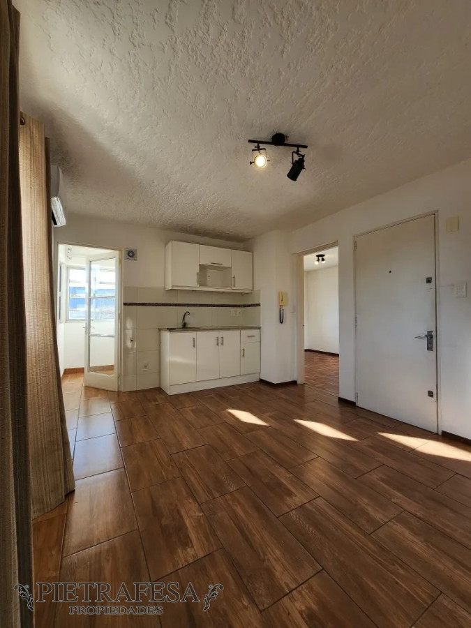 Apartamento ID.13695 - Apto en venta 1 dormitorios, 1 baño, cochera-Aguada