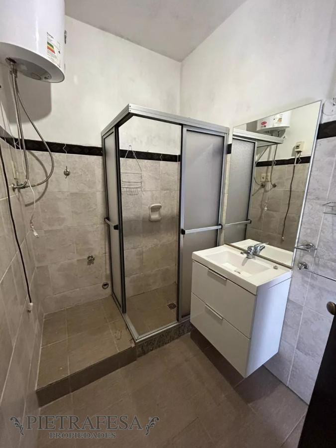 Apartamento ID.8195 - Apartamento en venta con renta, 1 dormitorio, 1 baño- Av. Italia -La Blanqueada