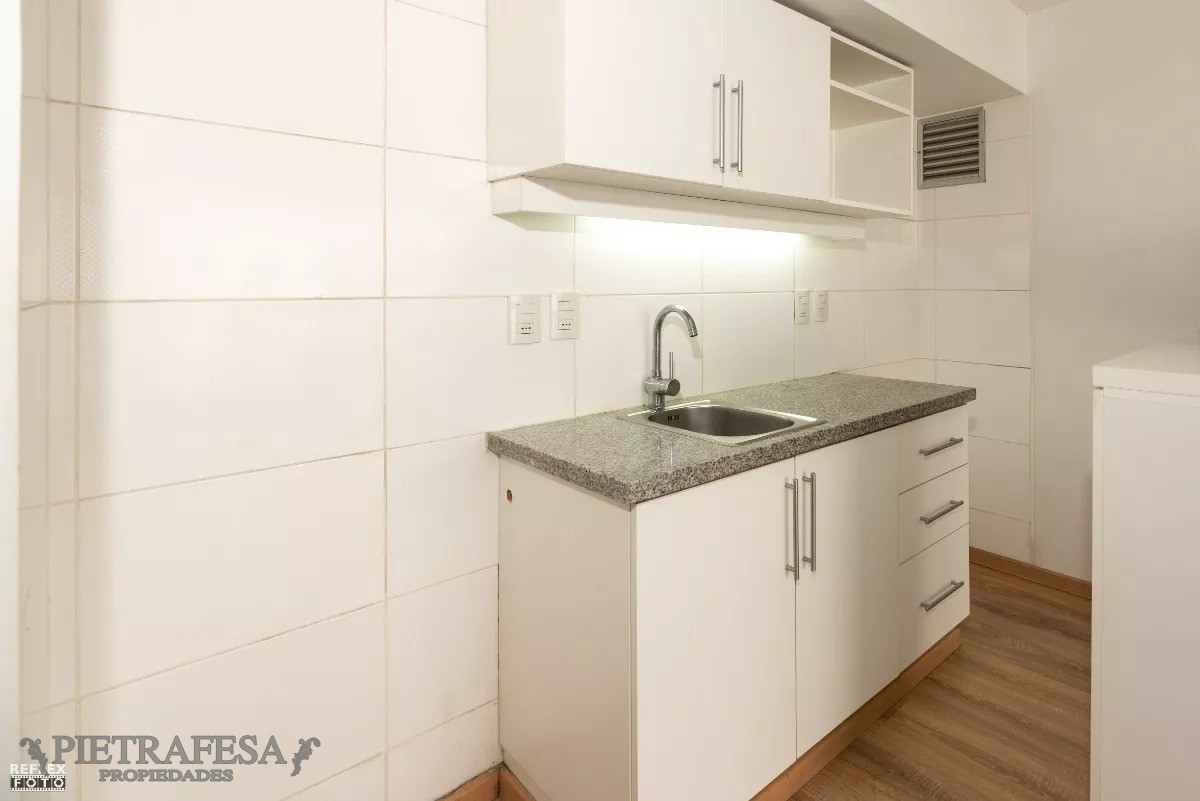 Apartamento ID.11899 - Apto en venta 1 dormitorio, 1 baño-Pocitos 