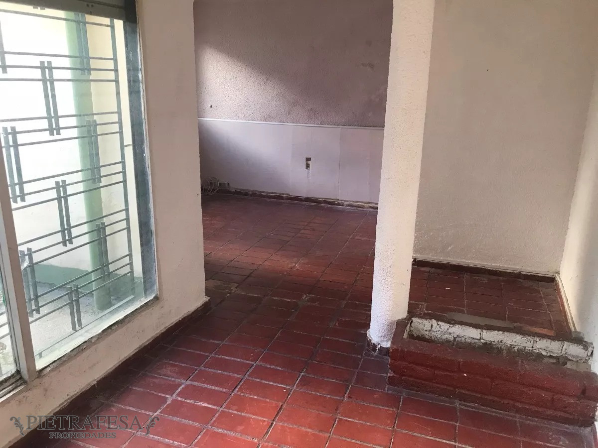 Apartamento ID.7018 - PH en venta 3 dormitorios 1 baño, terraza y cochera- Cadiz -La Blanqueada