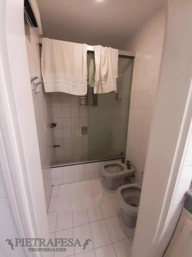 Apartamento ID.7176 - Apartamento en venta, nuda propiedad, 2 dormitorios, 3 baños y garaje-Juan De León -Buceo