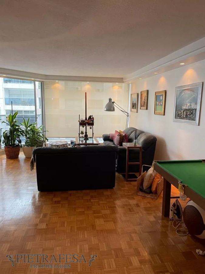 Apartamento ID.9854 - Apto en venta 4 dormitorios, 4 baños, terraza,gje-Pocitos 