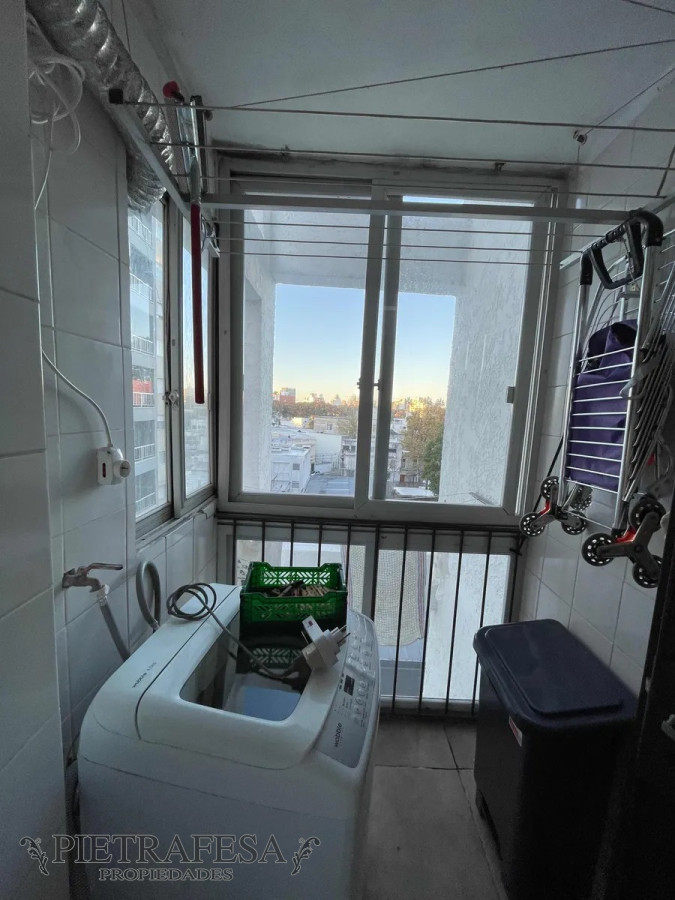 Apartamento ID.13769 - Apto en venta 2 dormitorios, 1 baño, garaje - Pocitos 