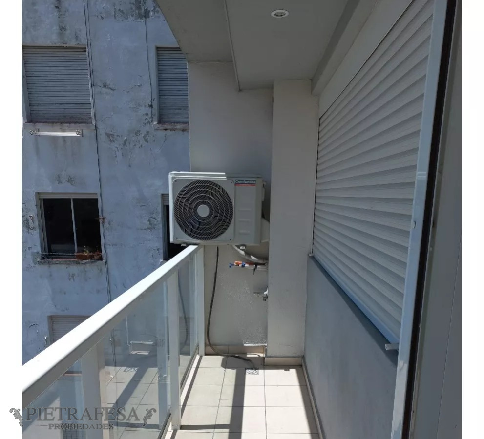 Apartamento ID.12142 - Apto en venta con renta, 1 dormitorio, 1 baño, balcón-Tres Cruces