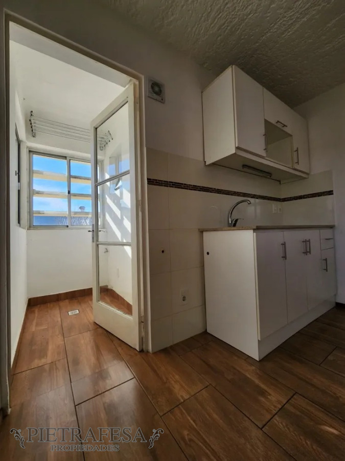 Apartamento ID.13695 - Apto en venta 1 dormitorios, 1 baño, cochera-Aguada