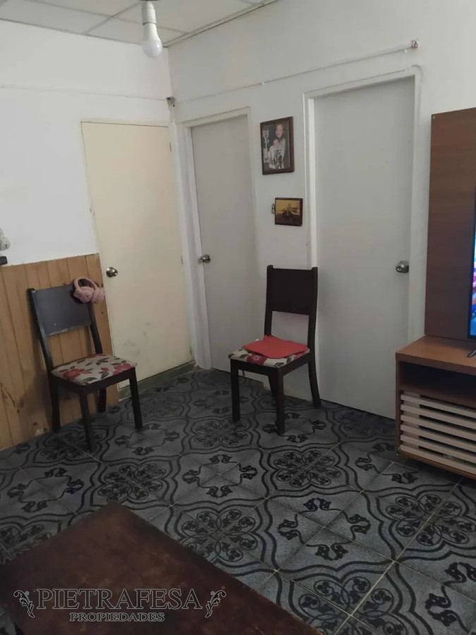 Apartamento ID.5170 - Apartamento con renta 2 dormitorios, 1 baño y patio- Juan Francisco Martínez -Villa Española