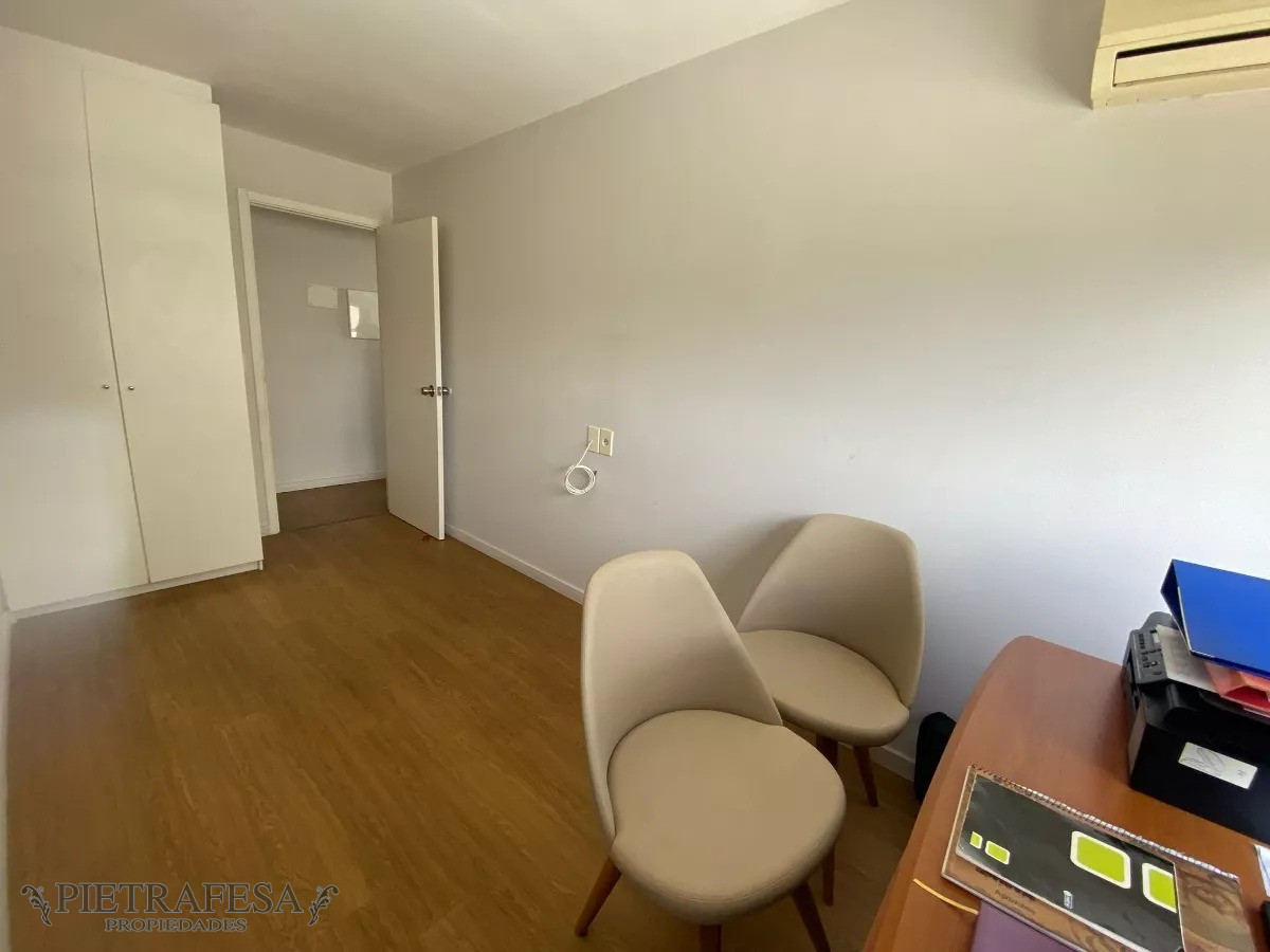 Apartamento ID.11036 - Apto en venta 3 dormitorios, 2 baños, gje-Malvin
