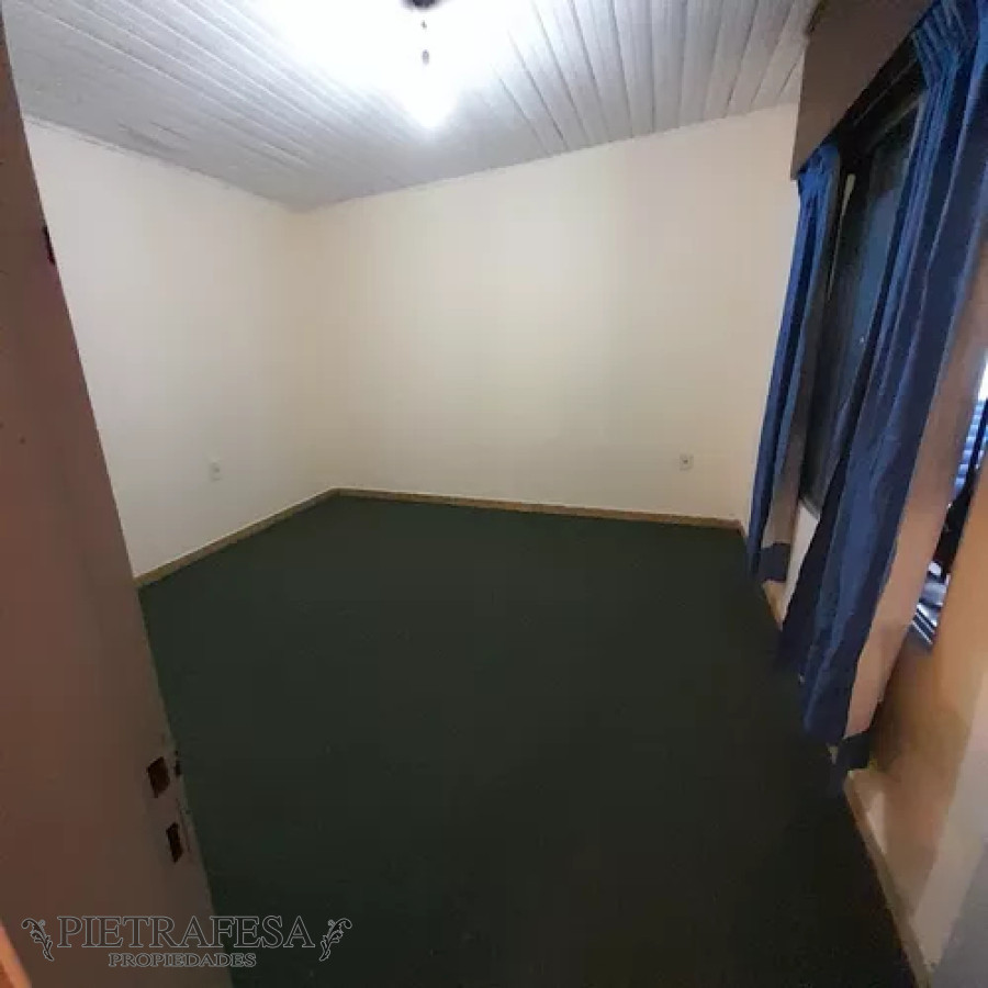 Apartamento ID.12043 - Apartamento en alquiler, 2dormitorios, 1baño, patio. Malvin Norte.