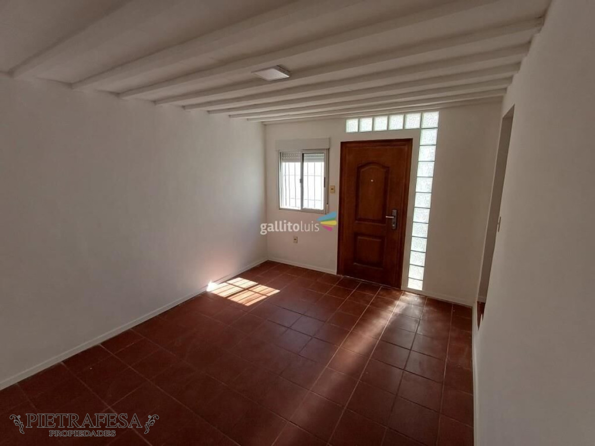 Apartamento ID.10830 - Apto en venta 2 dormitorios, 1 baño, cochera-Jacinto Vera