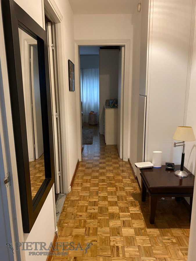 Apartamento ID.1758 - Apartamento en venta 4 dormitorios 3 baños con garaje - Zelmar Michelini - Centro 