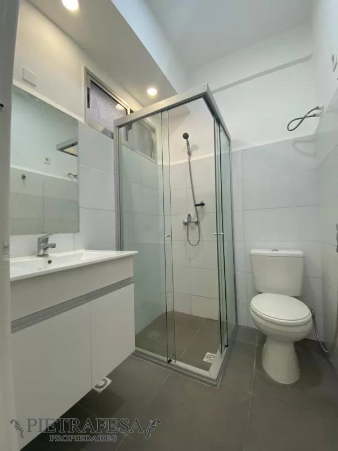 Apartamento ID.8906 - Apto en venta 2 dormitorios, 1 baño y balcón-La Blanqueada