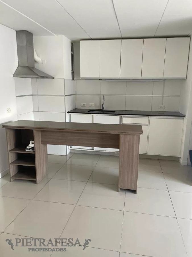 Apartamento ID.13049 - Apto con renta en venta 2 dorm, 1 baño y cochera-La Blanqueda