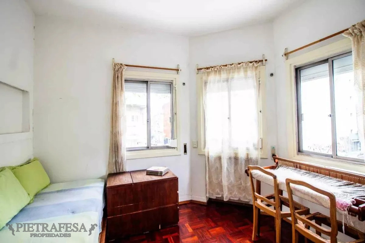 Apartamento ID.10287 - Apto en venta 4 dormitorios, 2 baños- Centro