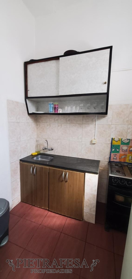 Apartamento ID.12874 - Apto en venta con renta 2 dorm, 1 baño-Aguada 