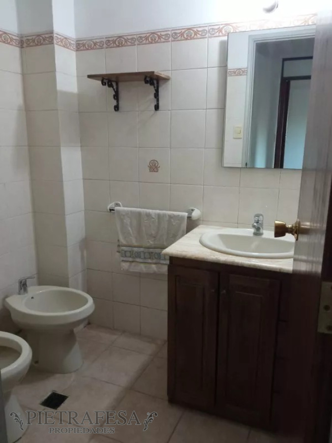 Apartamento ID.12240 - Apartamento en venta 2 dormitorios, 1 baño y balcón-Tres Cruces