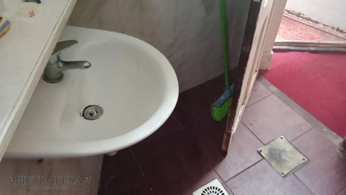 Apartamento ID.12880 - Apto en venta con renta 2 dorm, 1 baño-Aguada