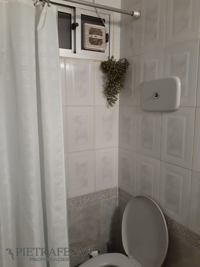 Apartamento ID.10463 - Apto en venta 2 dormitorios, 1 baño- Millán y Lecocq 