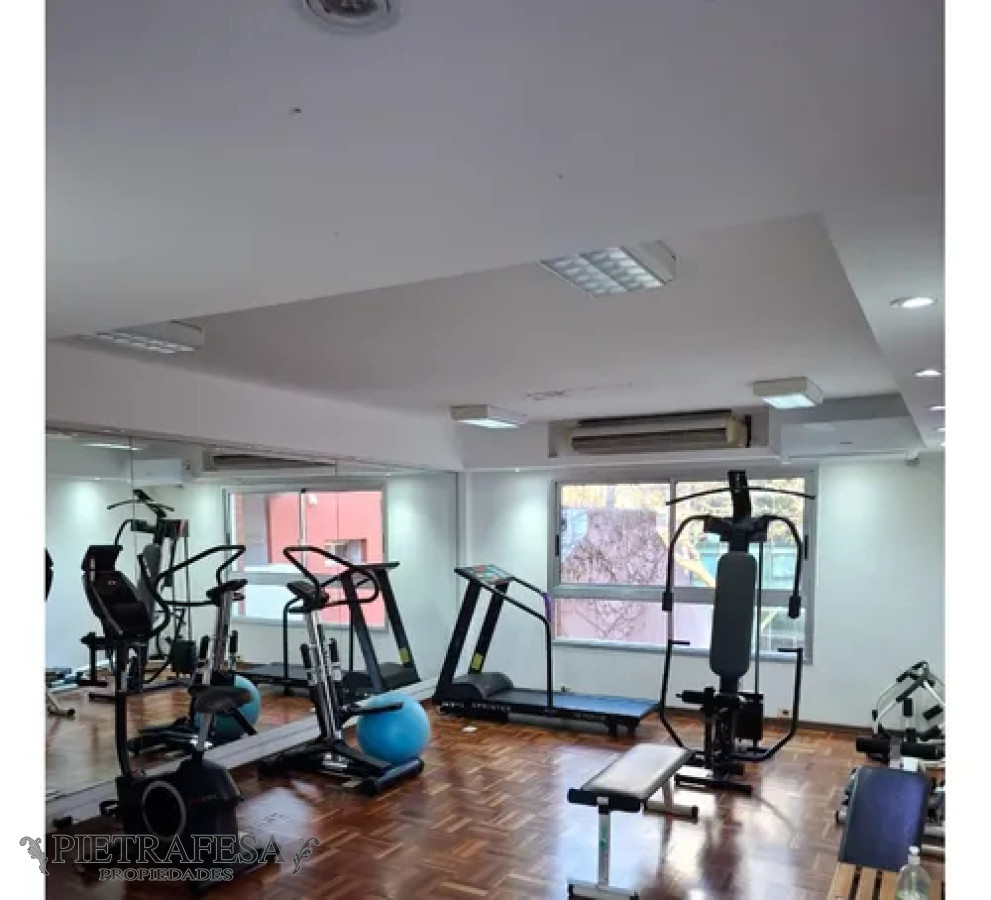 Apartamento ID.13822 - Apartamento en alquiler, 1 dormitorio, 1 baño, balcón, garaje. Punta Carretas