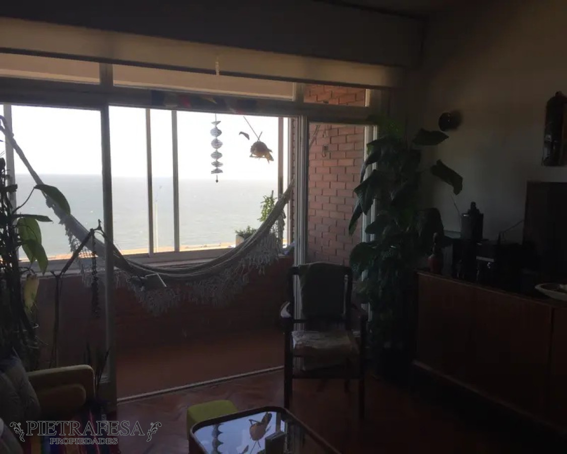 Apartamento ID.3152 - Apartamento en venta 2 dormitorios 1 baño-Reconquista-Ciudad vieja
