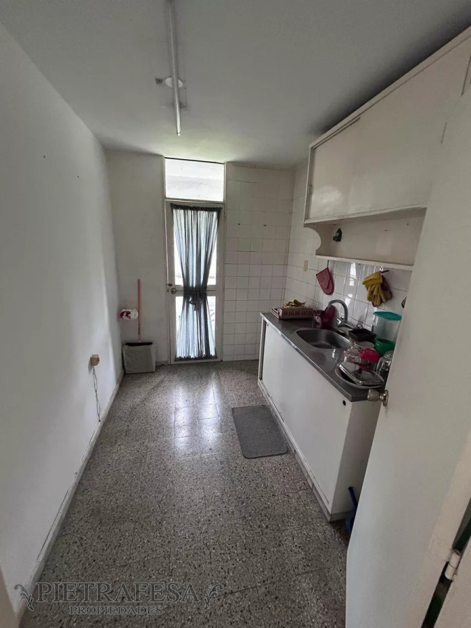 Apartamento ID.12060 - Apto en venta 2 dormitorios, 1 baño-Malvin Norte