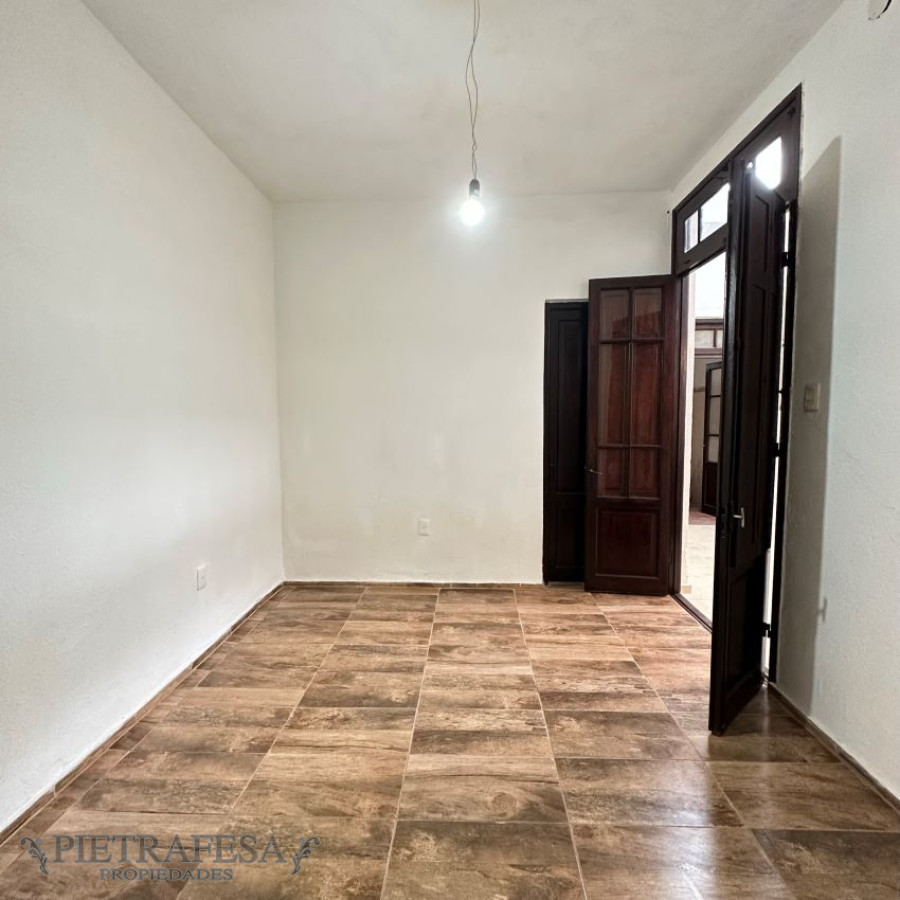 Apartamento ID.7016 - Apartamento en venta con renta, 2 dormitorios, 1 baño y azotea-Estero Bellaco- La Blanqueada