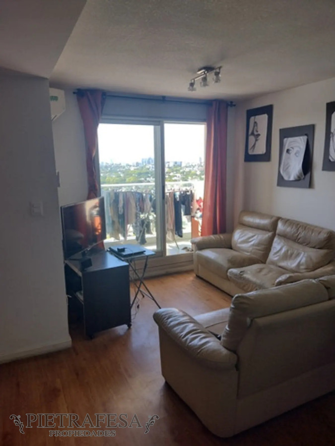 Apartamento ID.8892 - Apto en venta 2 dormitorios, 1 baño y balcón-La Blanqueada