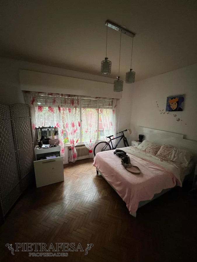 Apartamento ID.12913 - Apto en venta con renta 4 dormitorios, 2 baños-Centro