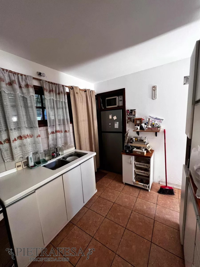 Apartamento ID.11981 - Dúplex en venta, 3 dormitorios, 1 baño,gje-Maroñas