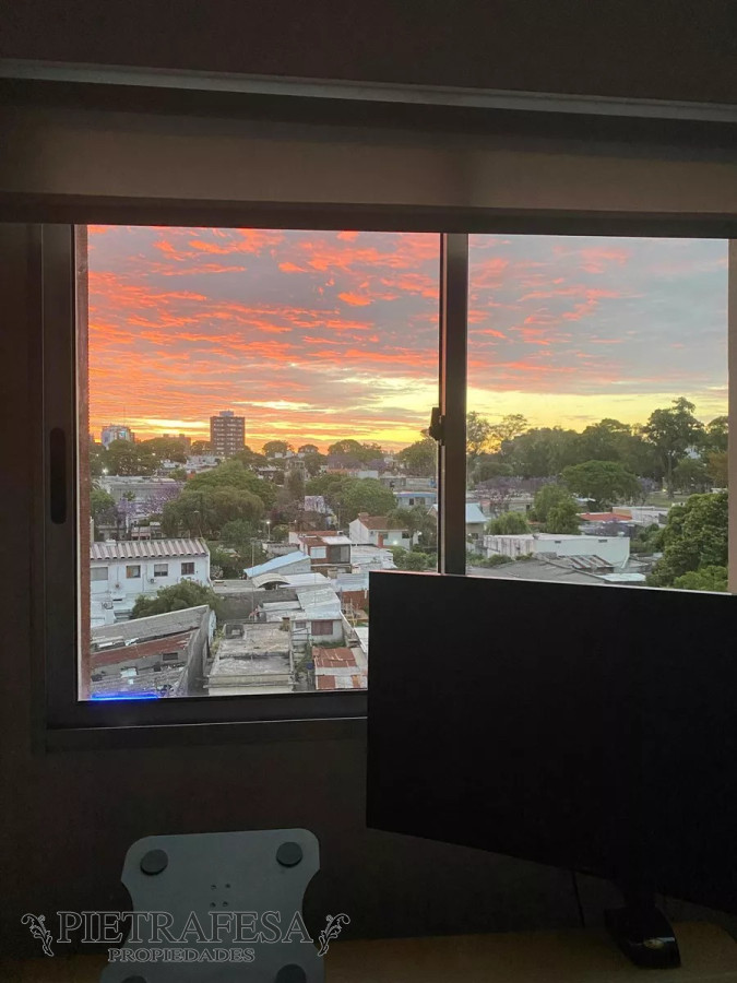 Apartamento ID.10782 - Apto en venta 2 dormitorios, 1 baño y balcón-Malvin 