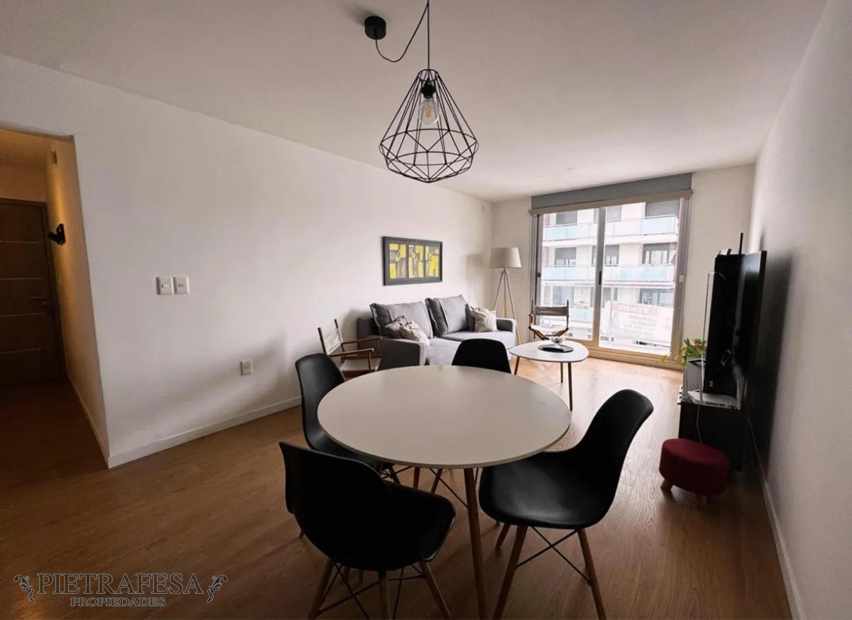 Apartamento ID.13504 - Apto en venta 3 dormitorios, 2 baños-Cordón
