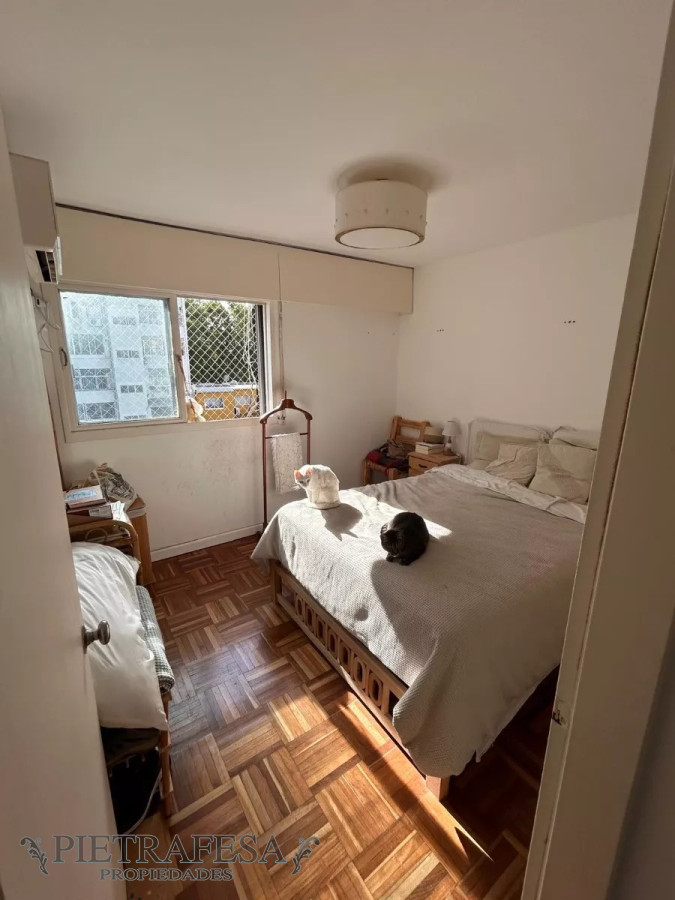 Apartamento ID.12341 - Apto en venta 2 dormitorios, 1 baño-Punta Carretas 