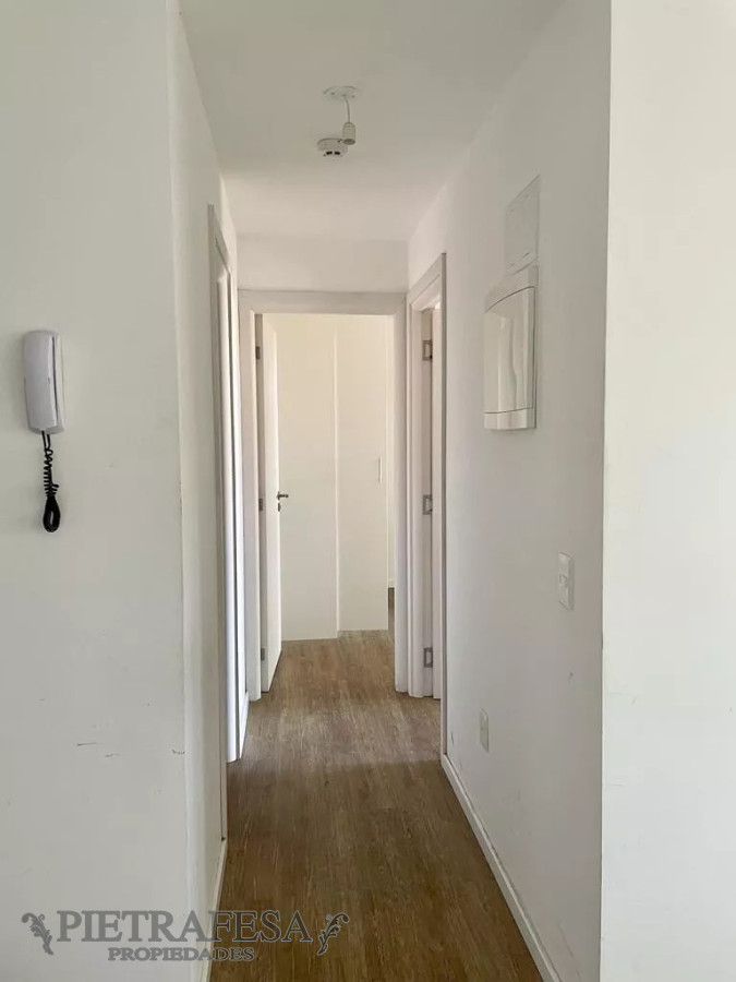 Apartamento ID.7677 - Apartamento en venta con renta, 2 dormitorio, 1 baño y balcón-Durazno -Barrio Sur