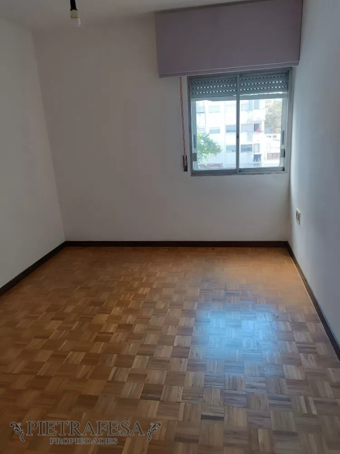 Apartamento ID.13197 - Apto en venta 3 dormitorios, 3 baños, gje-Punta Carretas