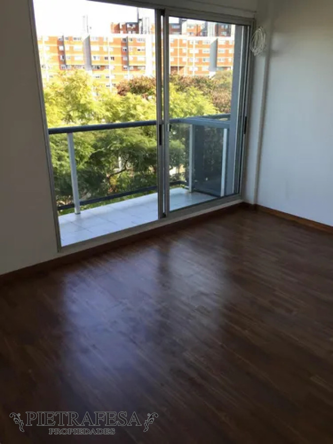 Apartamento ID.13825 - Apartamento en alquiler, 1 dormitorio, 1baño, balcón. La Blanqueada.