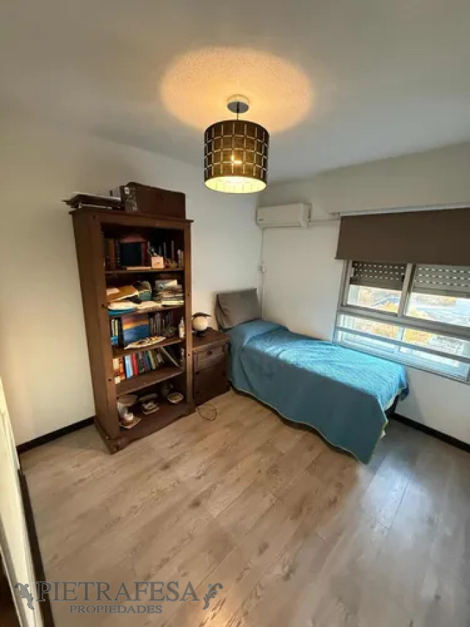 Apartamento ID.13745 - Apartamento en alquiler, 2dormitorios, 1baño, terraza lavadero. Centro.