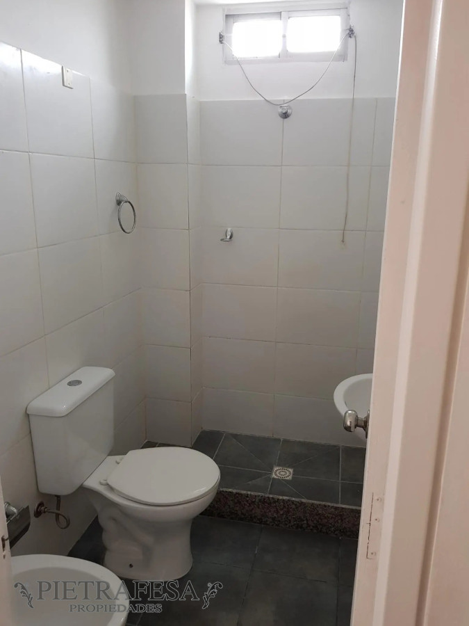 Apartamento ID.521 - Apartamento venta con renta 3 dormitorios 1 baño - Himalaya- Villa Española 