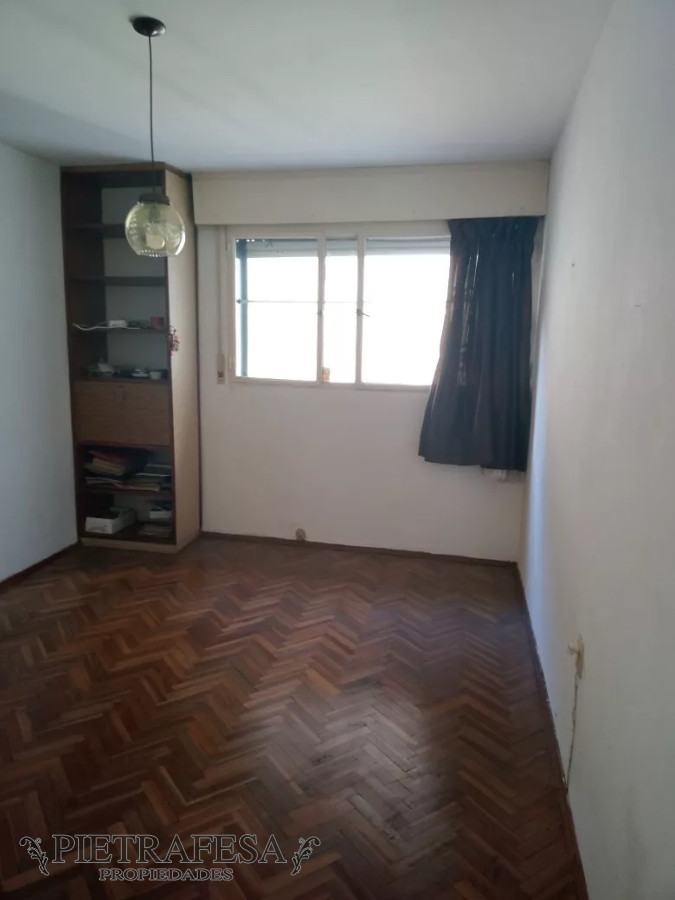 Apartamento ID.8127 - Apartamento en venta 3 dormitorios, 1 baño-Canelones , Centro