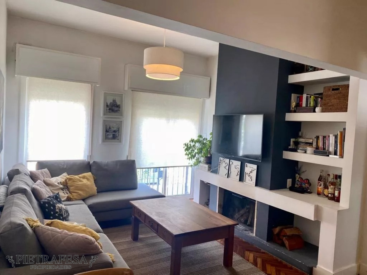 Apartamento ID.8074 - Apartamento en venta 2 dormitorios, 2 baños y balcón- Tomás De Tezanos -Buceo
