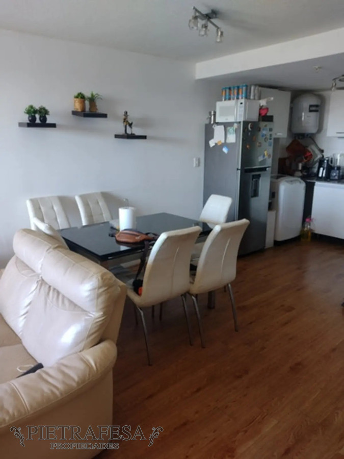Apartamento ID.8892 - Apto en venta 2 dormitorios, 1 baño y balcón-La Blanqueada