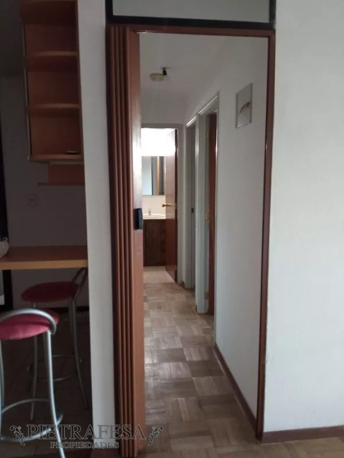 Apartamento ID.12240 - Apartamento en venta 2 dormitorios, 1 baño y balcón-Tres Cruces